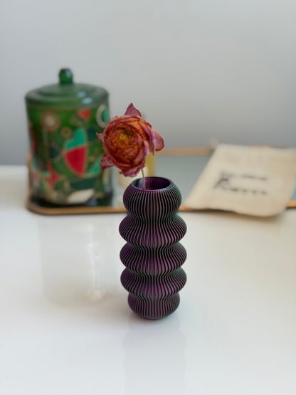 bud vase - zippa (blue/green/red)