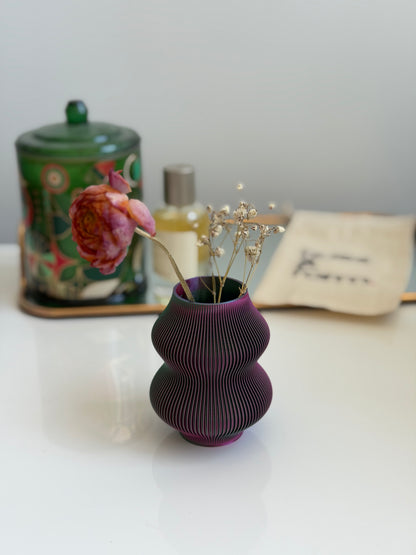 bud vase - hulu (blue/green/red)