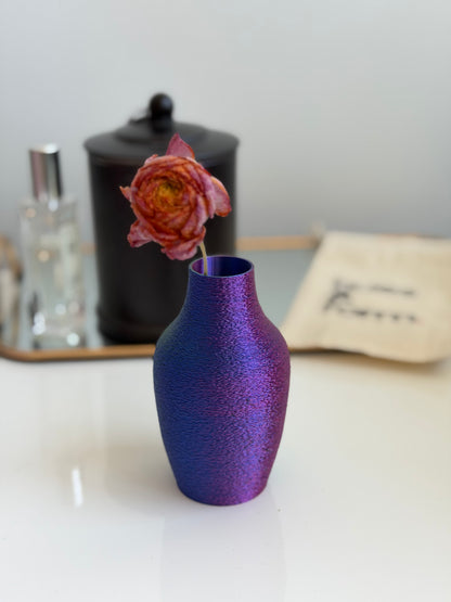 bud vase - simple (blue/green/red)