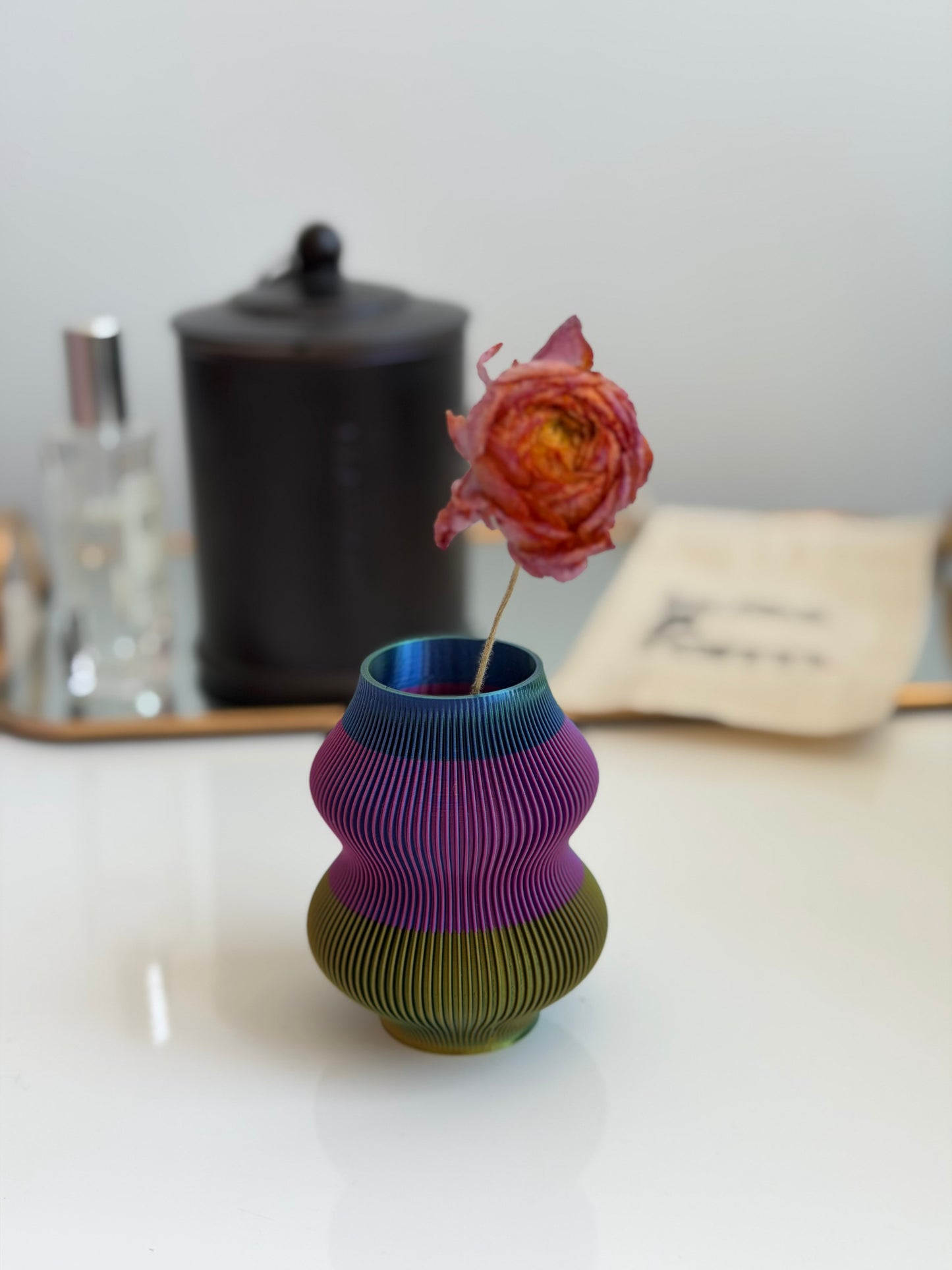 bud vase - hulu (blue/green & blue/purple & green/yellow)