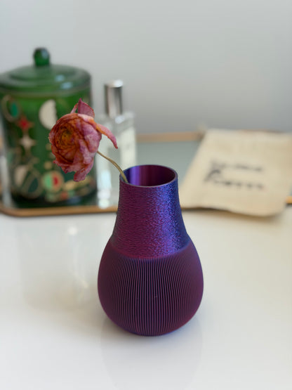 bud vase - chasen (blue/green/red)