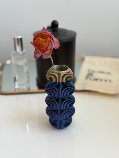bud vase - zippa (blue/green/peach & blue/green/red)