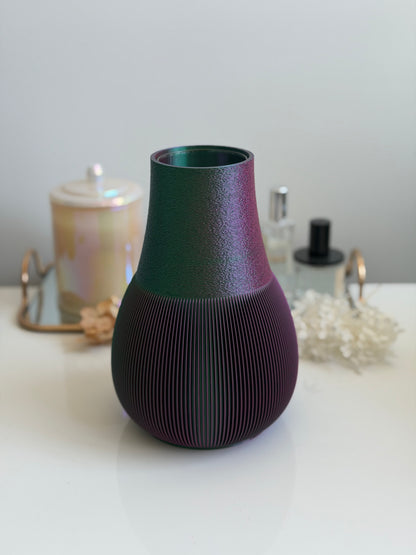 chasen vase - blue/green/purple